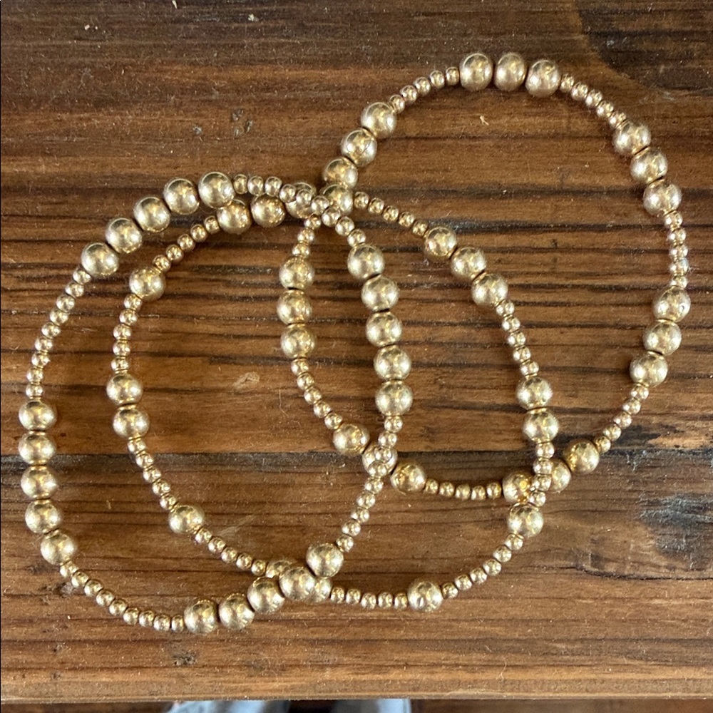 Set of 3 enewton bracelets